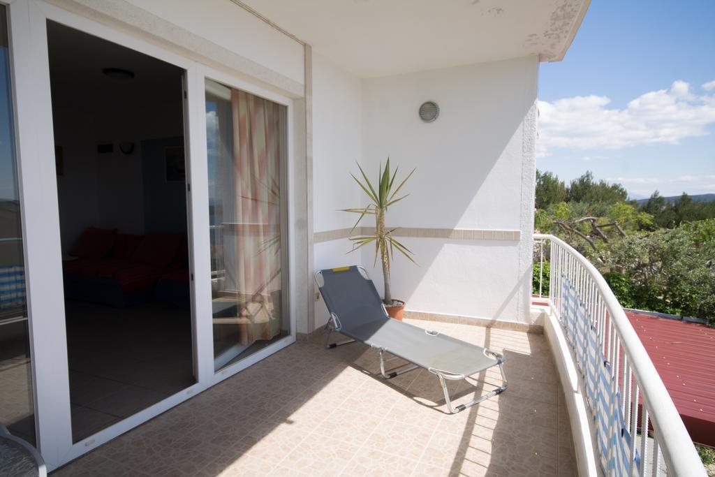 Apartments Jasna Trogir Exterior photo