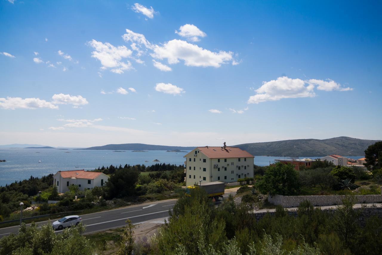 Apartments Jasna Trogir Exterior photo